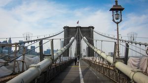 Brooklyn Bridge - Type of Suspension Bridge